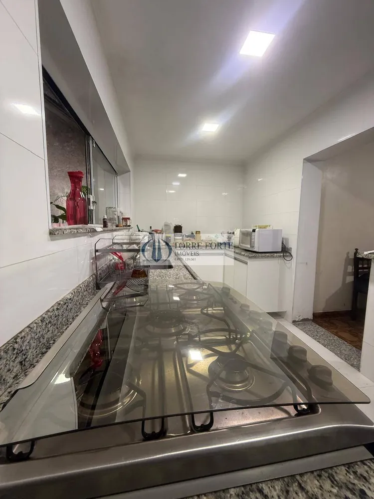 Casa, 3 quartos, 200 m² - Foto 3