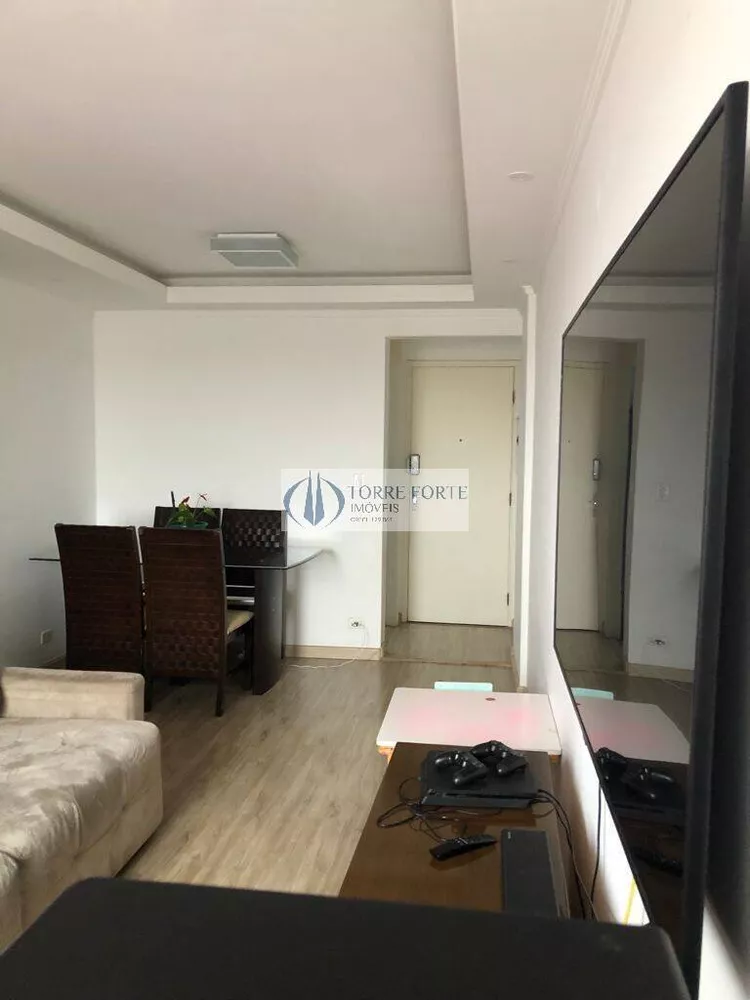 Apartamento à venda com 3 quartos, 61m² - Foto 7