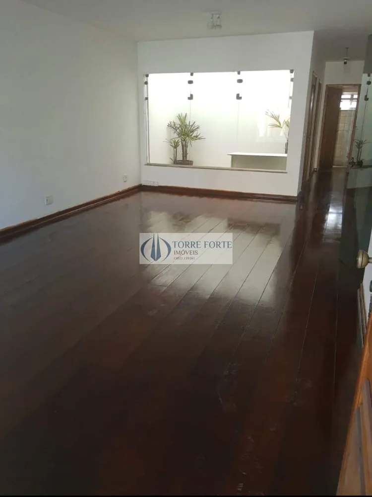 Casa, 4 quartos, 250 m² - Foto 3