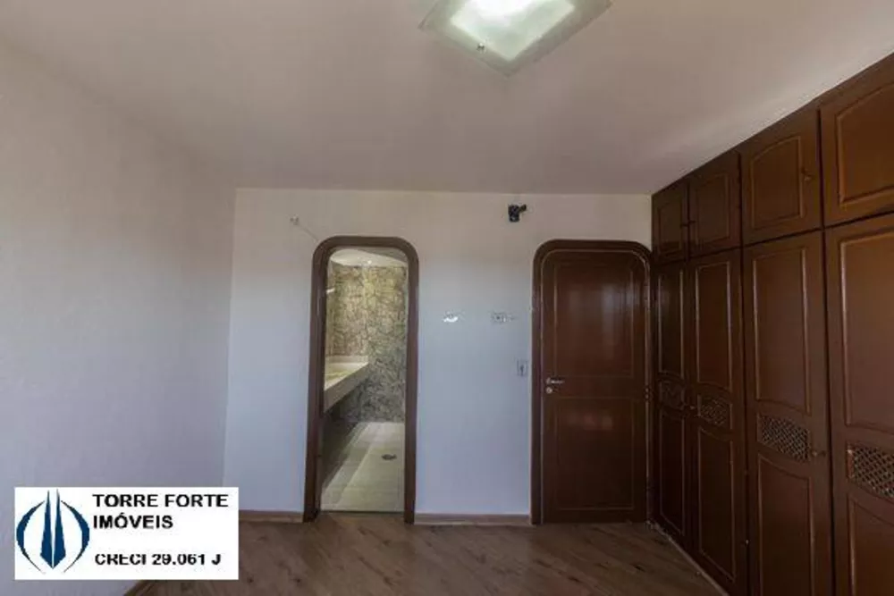 Apartamento à venda com 4 quartos, 166m² - Foto 4