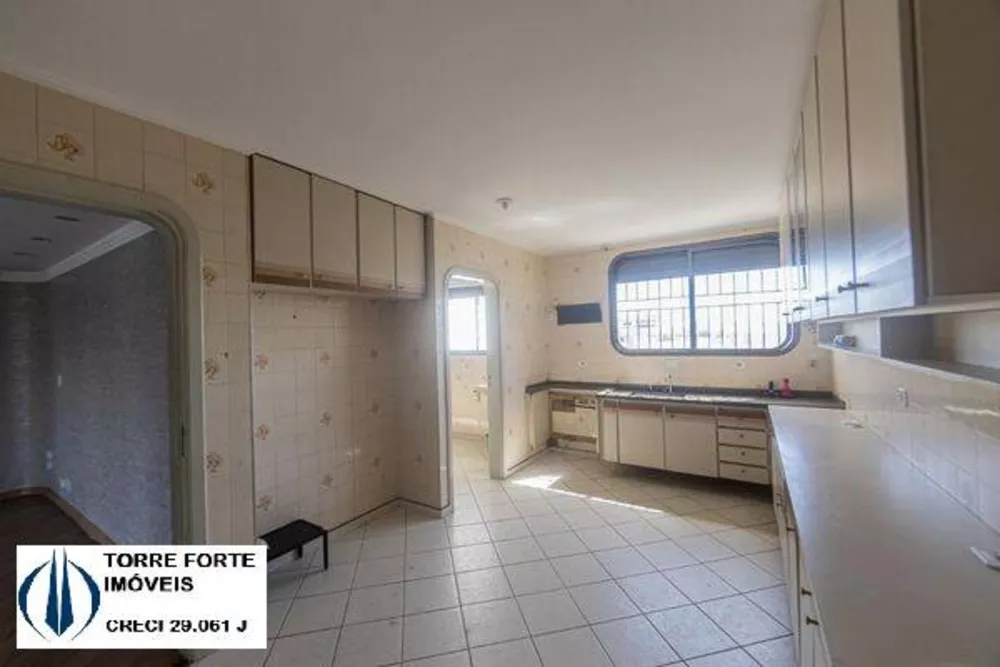 Apartamento à venda com 4 quartos, 166m² - Foto 2