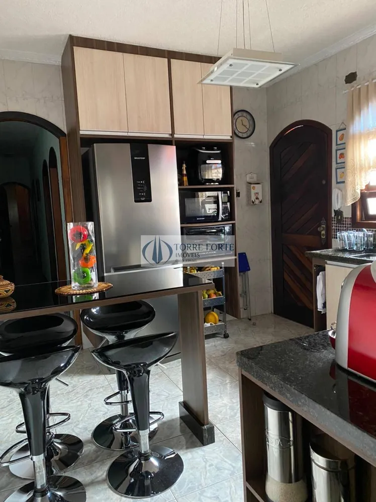 Casa, 3 quartos, 236 m² - Foto 8