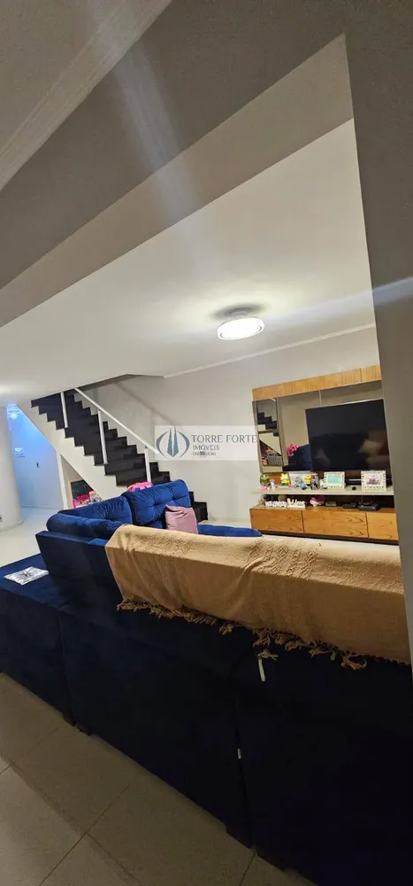 Casa, 3 quartos, 257 m² - Foto 4