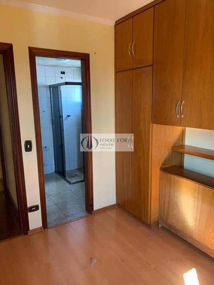 Apartamento à venda com 3 quartos, 75m² - Foto 3