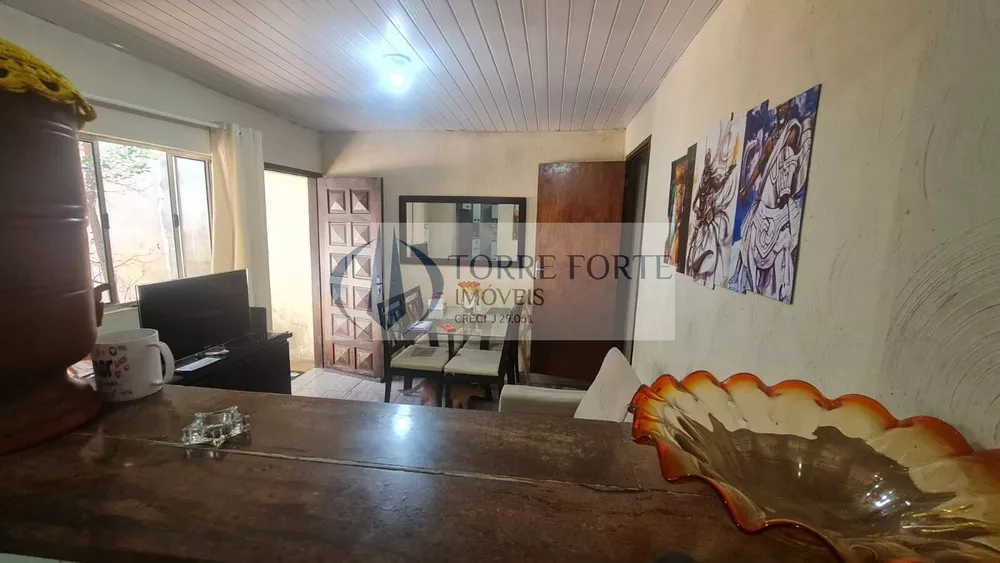 Casa à venda com 3 quartos, 150m² - Foto 8