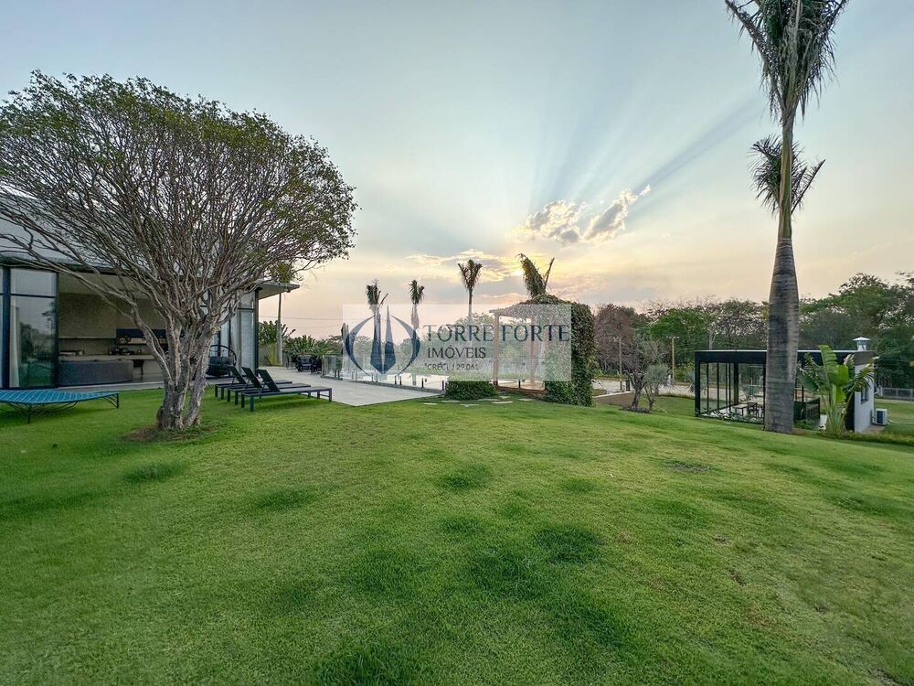 Casa, 3 quartos, 875 m² - Foto 1