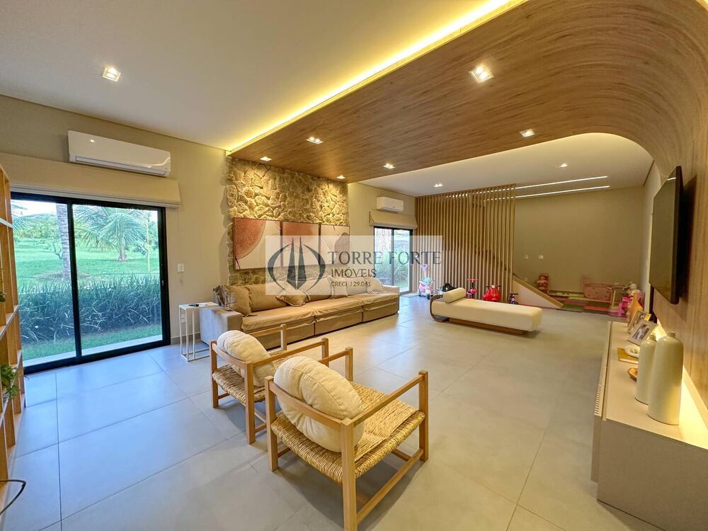 Casa, 3 quartos, 875 m² - Foto 2