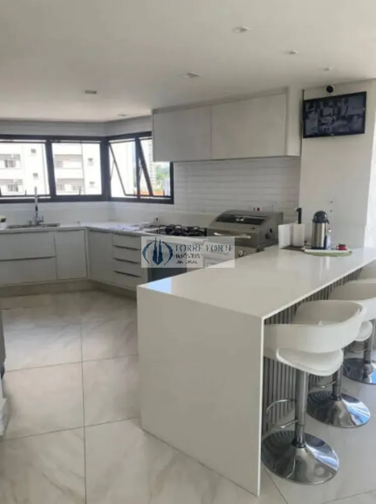 Apartamento, 3 quartos, 156 m² - Foto 3