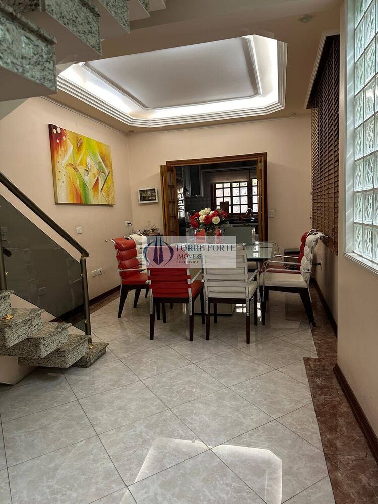 Sobrado, 3 quartos, 195 m² - Foto 3