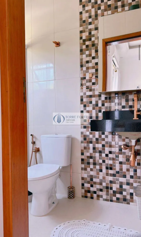 Casa, 3 quartos, 210 m² - Foto 4