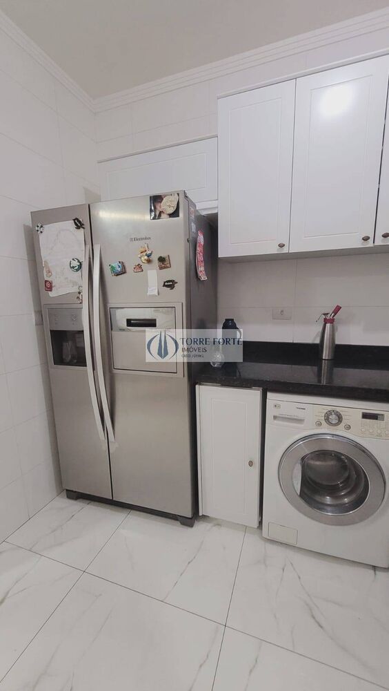 Casa à venda com 3 quartos, 150m² - Foto 4