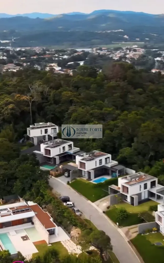 Casa, 4 quartos, 285 m² - Foto 6