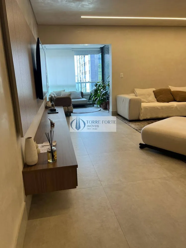 Apartamento, 3 quartos, 155 m² - Foto 3