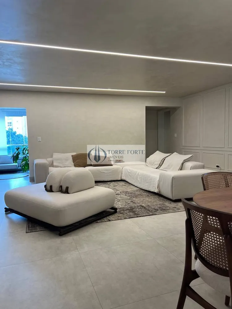 Apartamento, 3 quartos, 155 m² - Foto 1