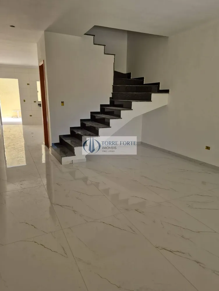 Casa, 3 quartos, 131 m² - Foto 1