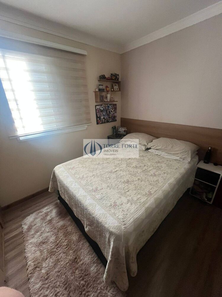 Apartamento à venda com 3 quartos, 61m² - Foto 3