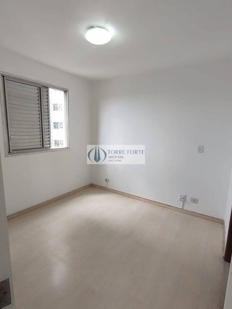 Apartamento à venda com 3 quartos, 70m² - Foto 9