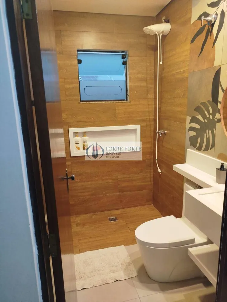Sobrado, 3 quartos, 200 m² - Foto 1