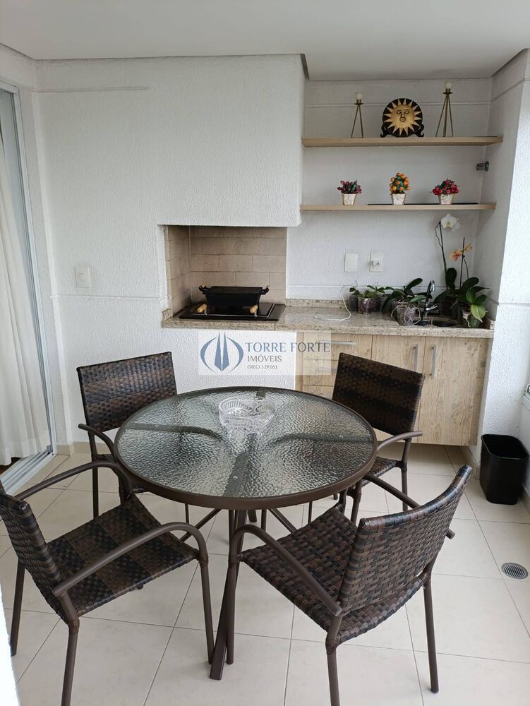 Apartamento à venda com 3 quartos, 97m² - Foto 4