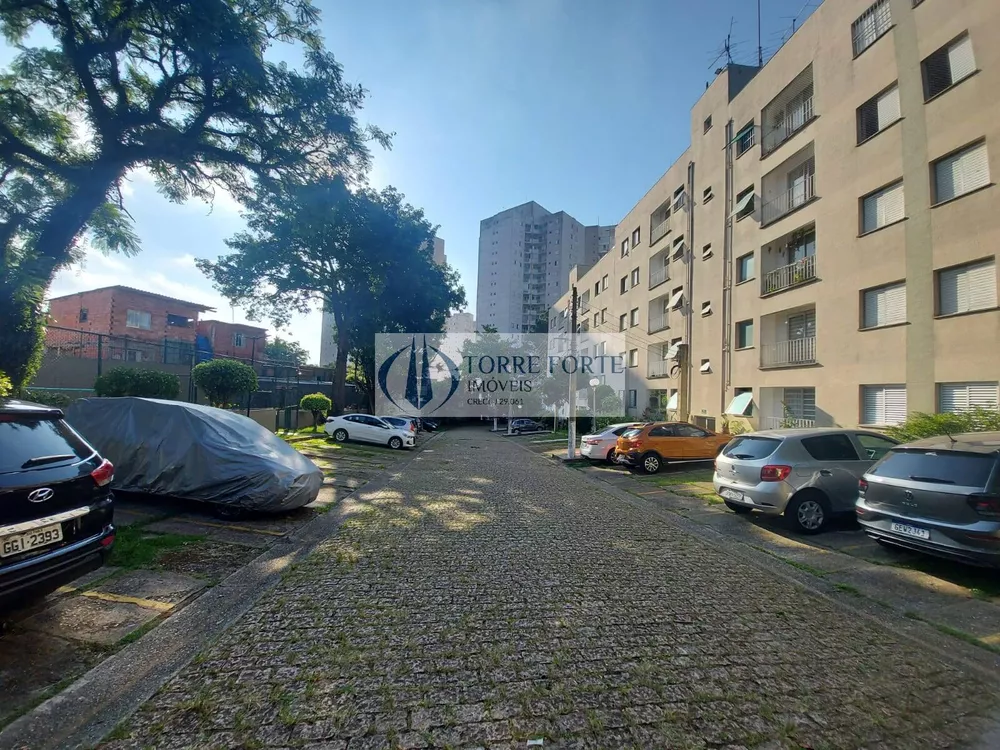 Apartamento à venda com 2 quartos, 60m² - Foto 1