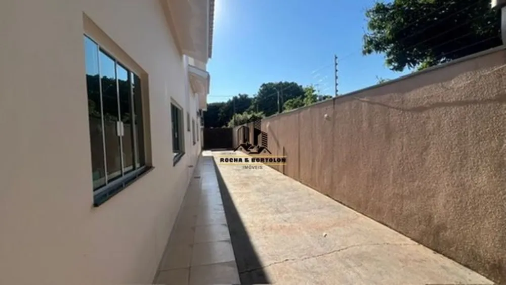 Casa, 3 quartos, 300 m² - Foto 2