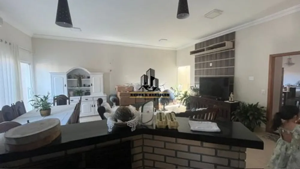 Casa, 3 quartos, 300 m² - Foto 6