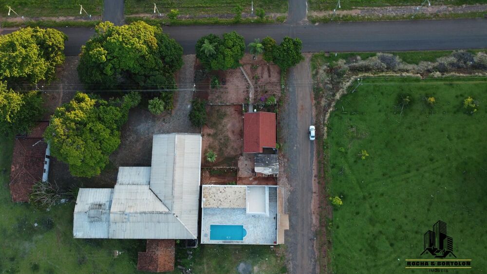 Prédio Inteiro, 97 m² - Foto 2