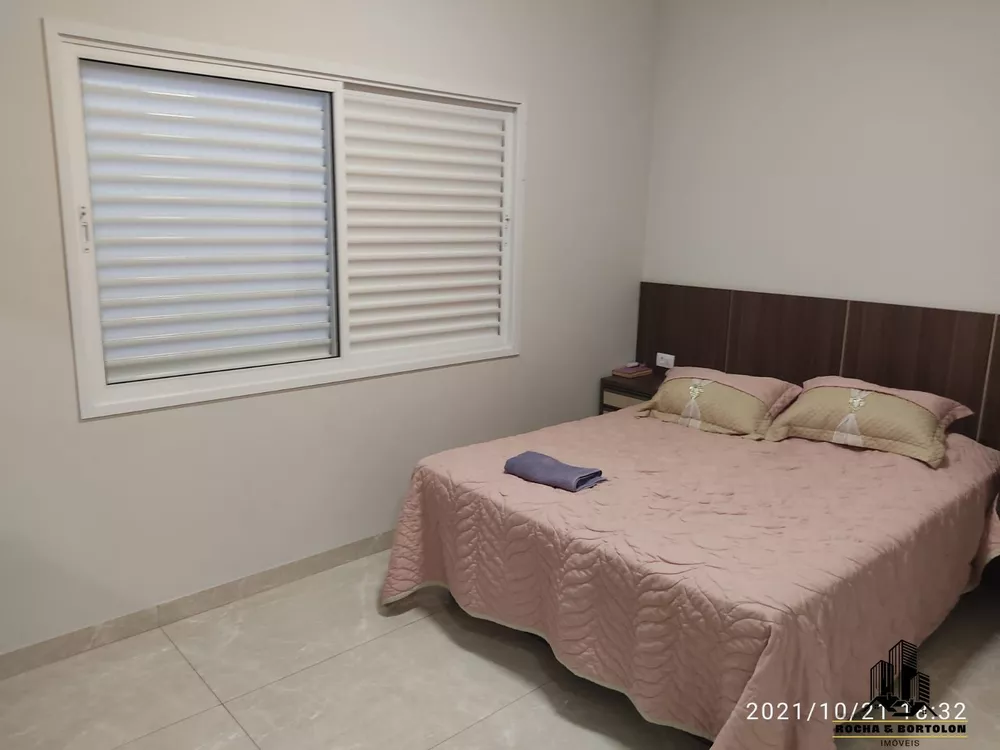 Casa à venda com 3 quartos, 201m² - Foto 12