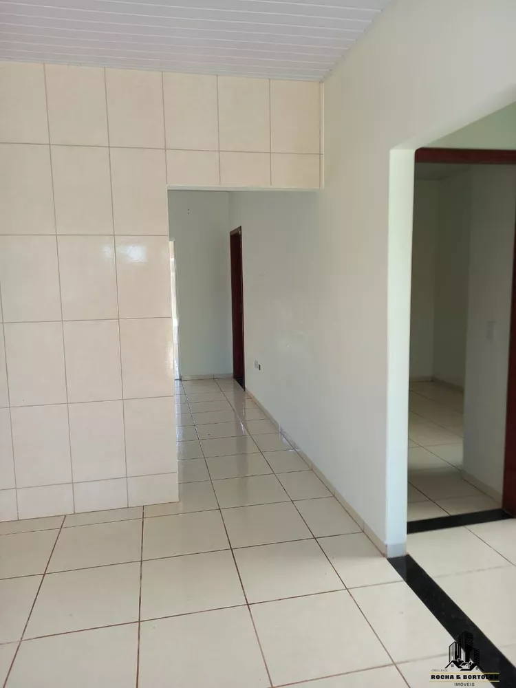 Casa à venda com 3 quartos, 74m² - Foto 5