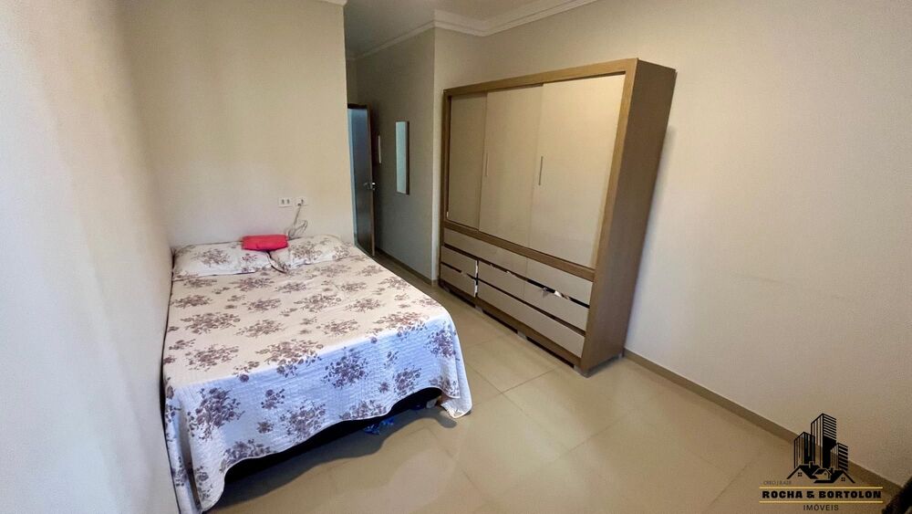 Casa à venda com 3 quartos, 110m² - Foto 3
