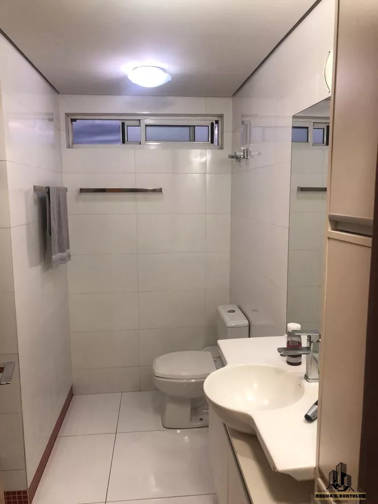 Apartamento, 3 quartos, 195 m² - Foto 2