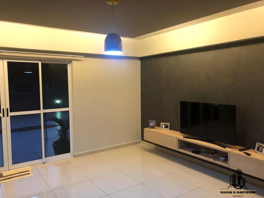 Apartamento, 3 quartos, 195 m² - Foto 3