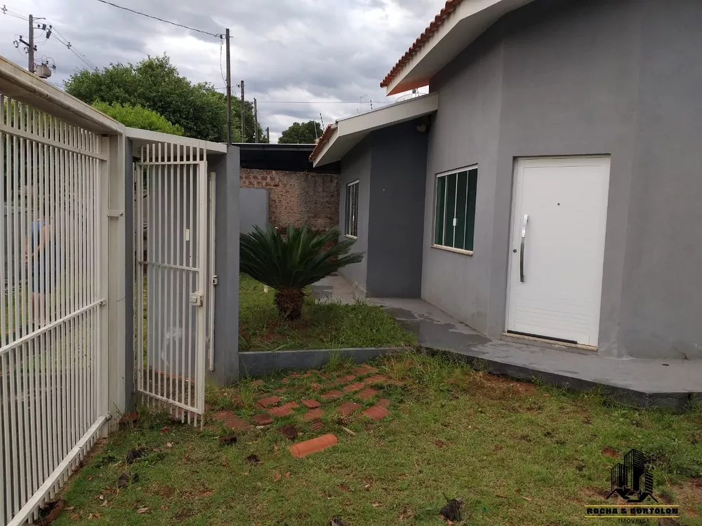 Casa à venda com 2 quartos, 70m² - Foto 4