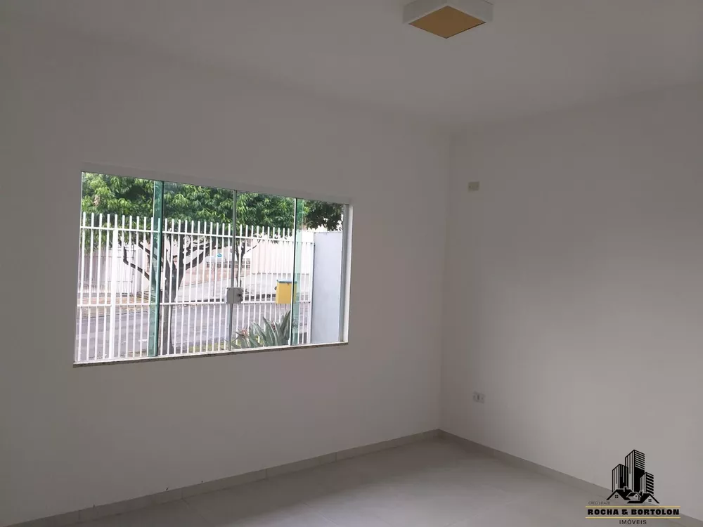 Casa à venda com 2 quartos, 70m² - Foto 5