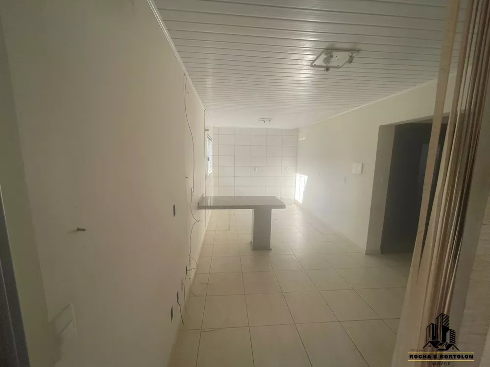Casa, 5 quartos, 350 m² - Foto 1