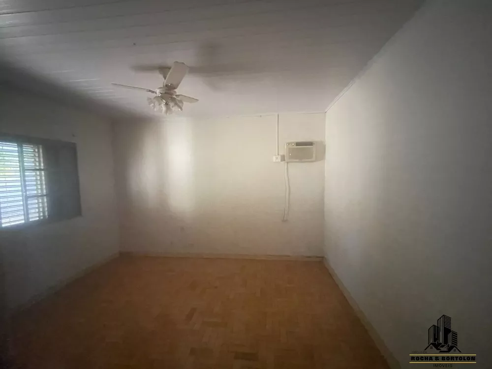 Casa, 5 quartos, 350 m² - Foto 4