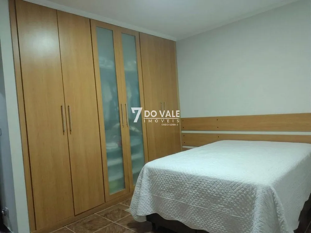 Casa, 4 quartos, 212 m² - Foto 8