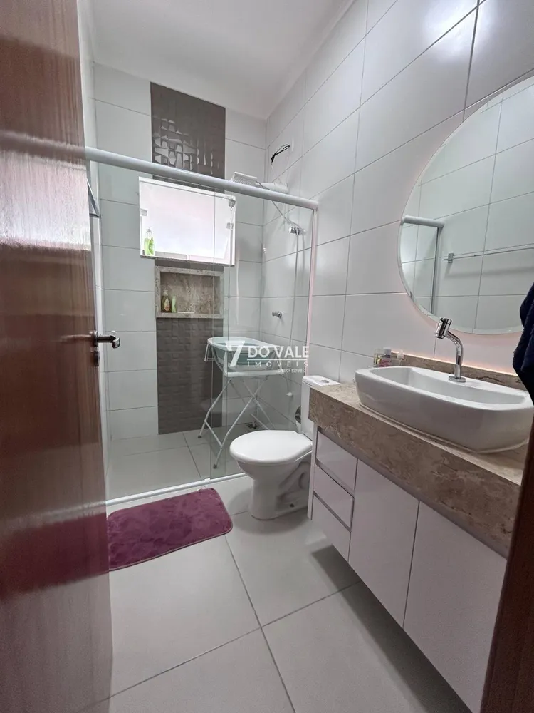 Casa, 3 quartos, 139 m² - Foto 1