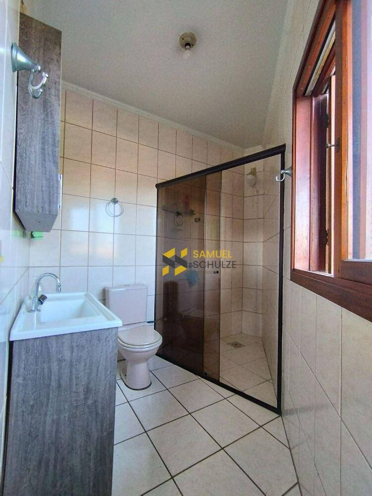 Casa de Condomínio à venda com 3 quartos, 237m² - Foto 4