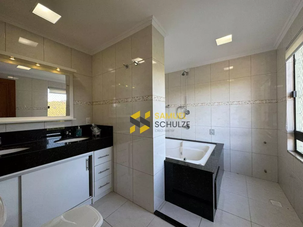 Apartamento à venda com 3 quartos, 141m² - Foto 19