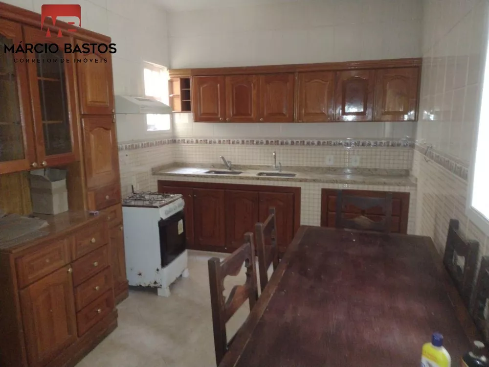 Casa, 2 quartos, 327 m² - Foto 3