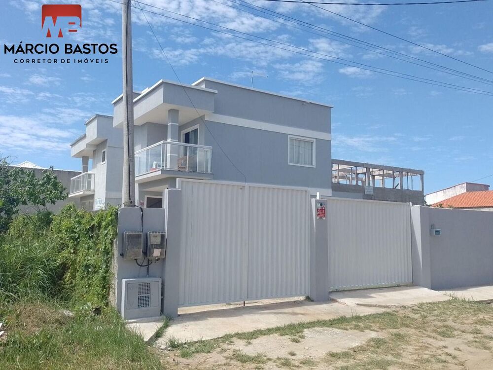 Sobrado à venda com 3 quartos, 75m² - Foto 1