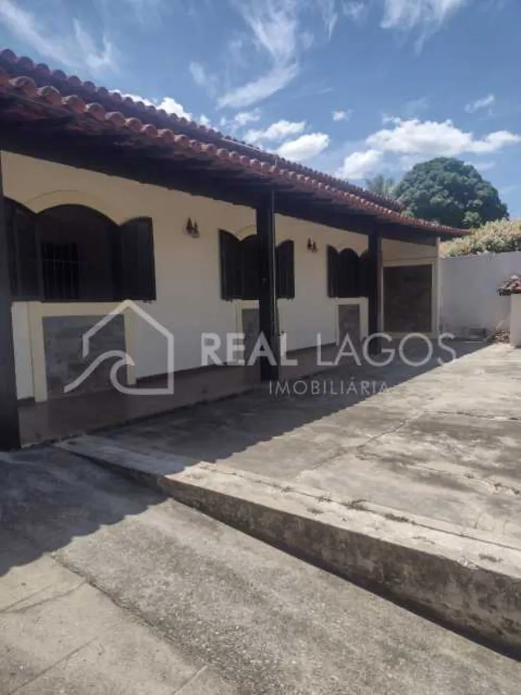 Casa, 4 quartos, 208 m² - Foto 1