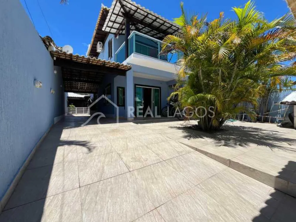 Casa, 3 quartos, 270 m² - Foto 1