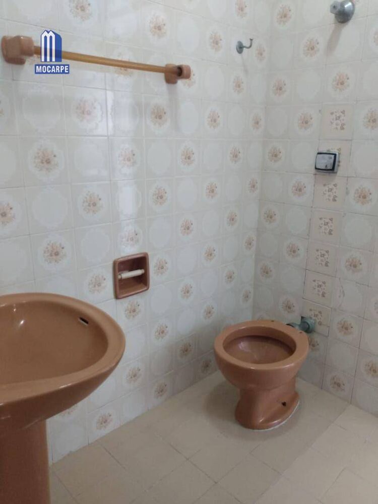 Apartamento para alugar com 2 quartos, 100m² - Foto 16