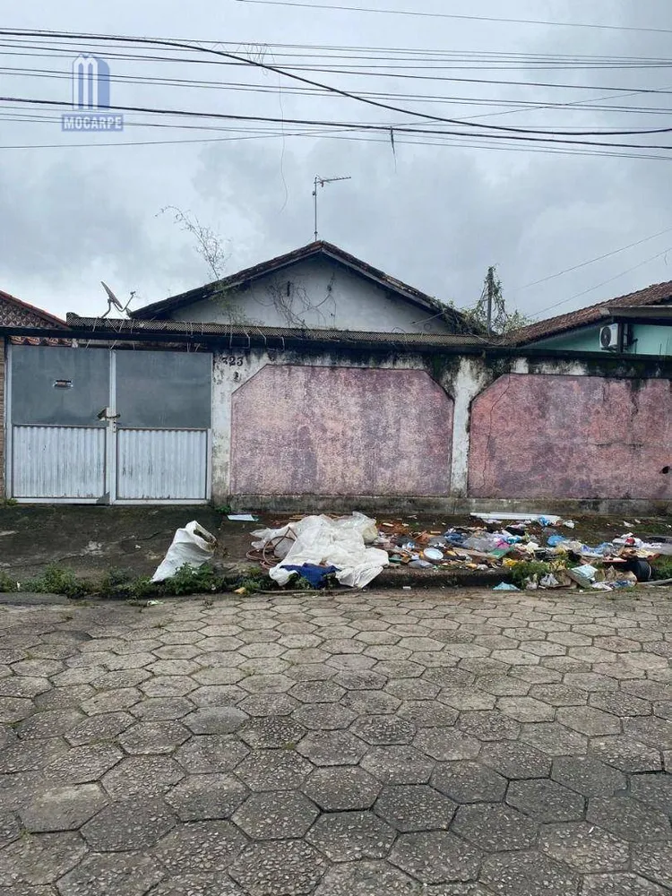 Casa, 4 quartos, 143 m² - Foto 1