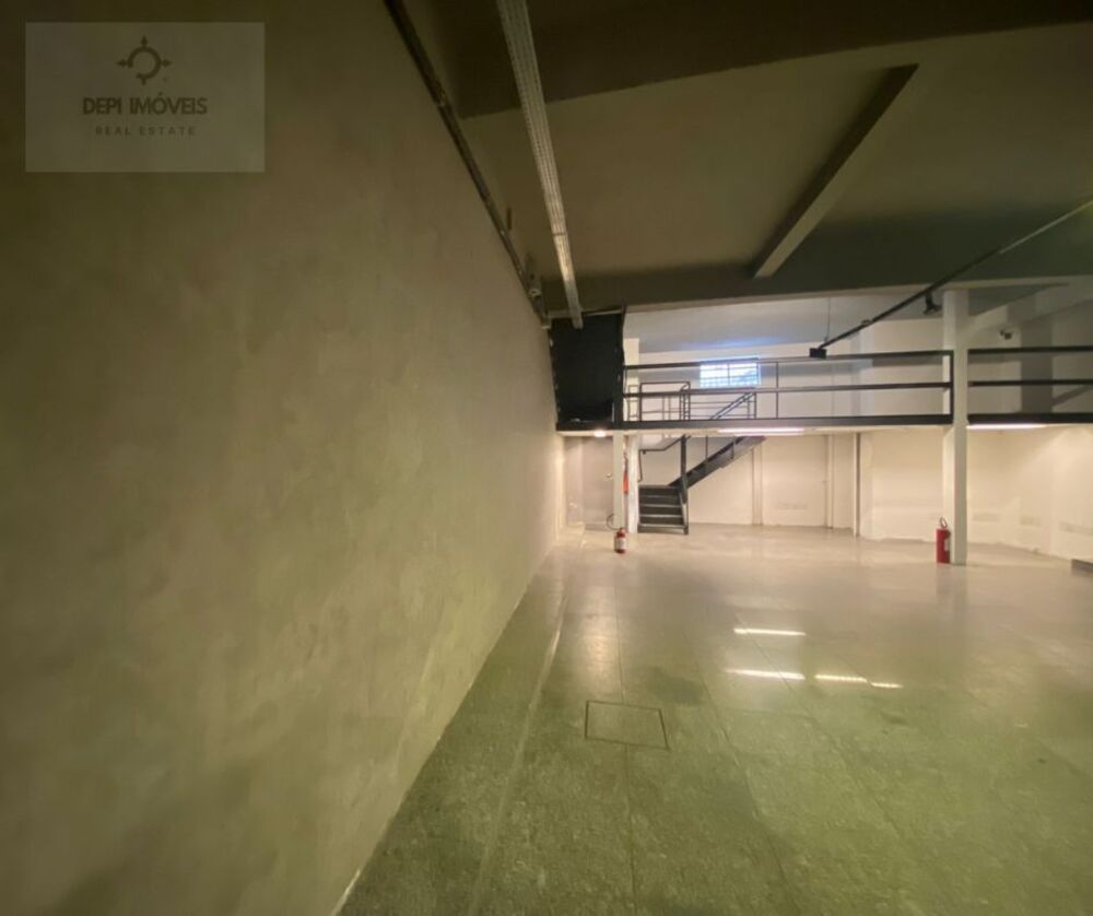 Loja-Salão para alugar com 1 quarto, 101m² - Foto 1