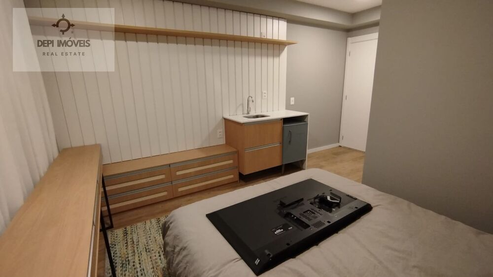 Apartamento para alugar com 3 quartos, 97m² - Foto 3