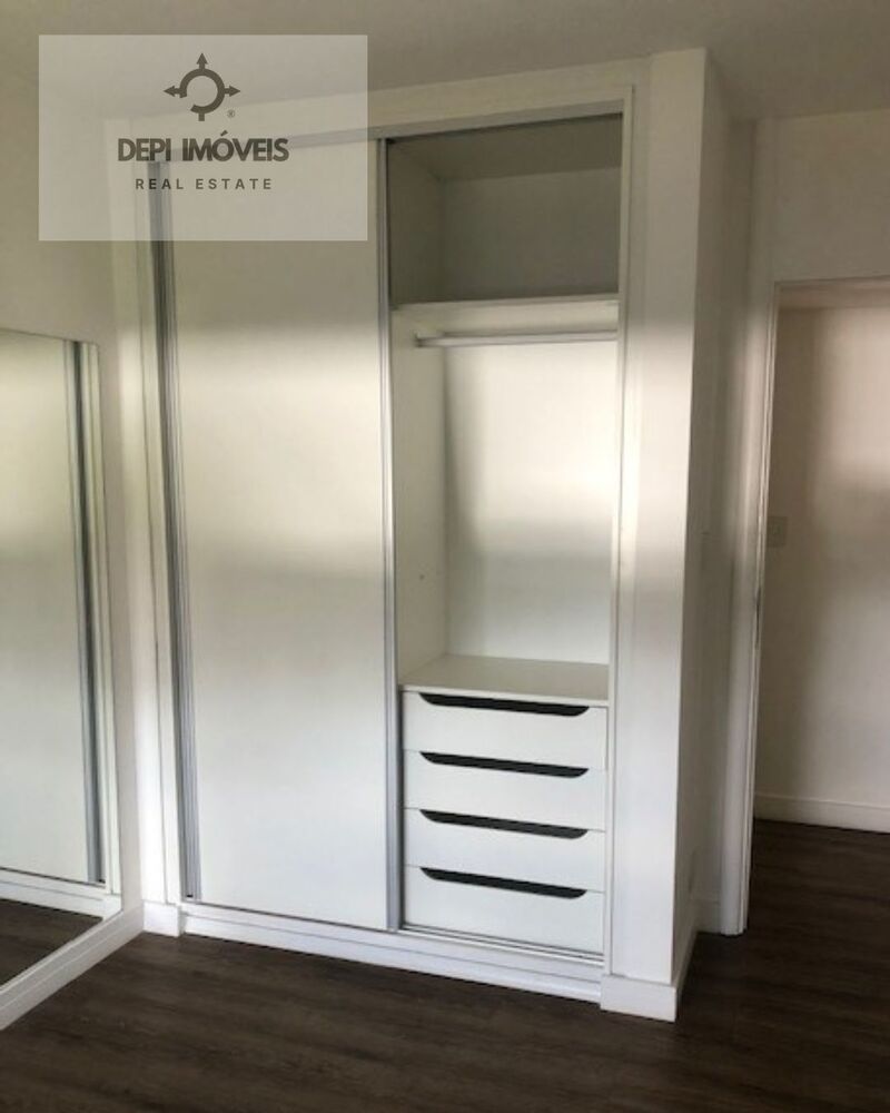 Apartamento para alugar com 4 quartos, 250m² - Foto 3