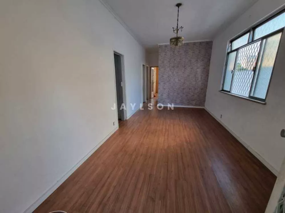 Casa à venda com 3 quartos, 172m² - Foto 4